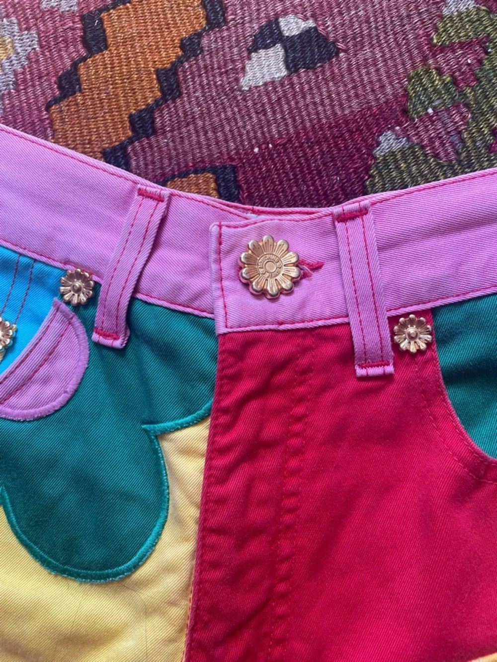 Moschino Bright Multicolor Heart & Daisy Patch Jean Shorts - Picture 5 of 8